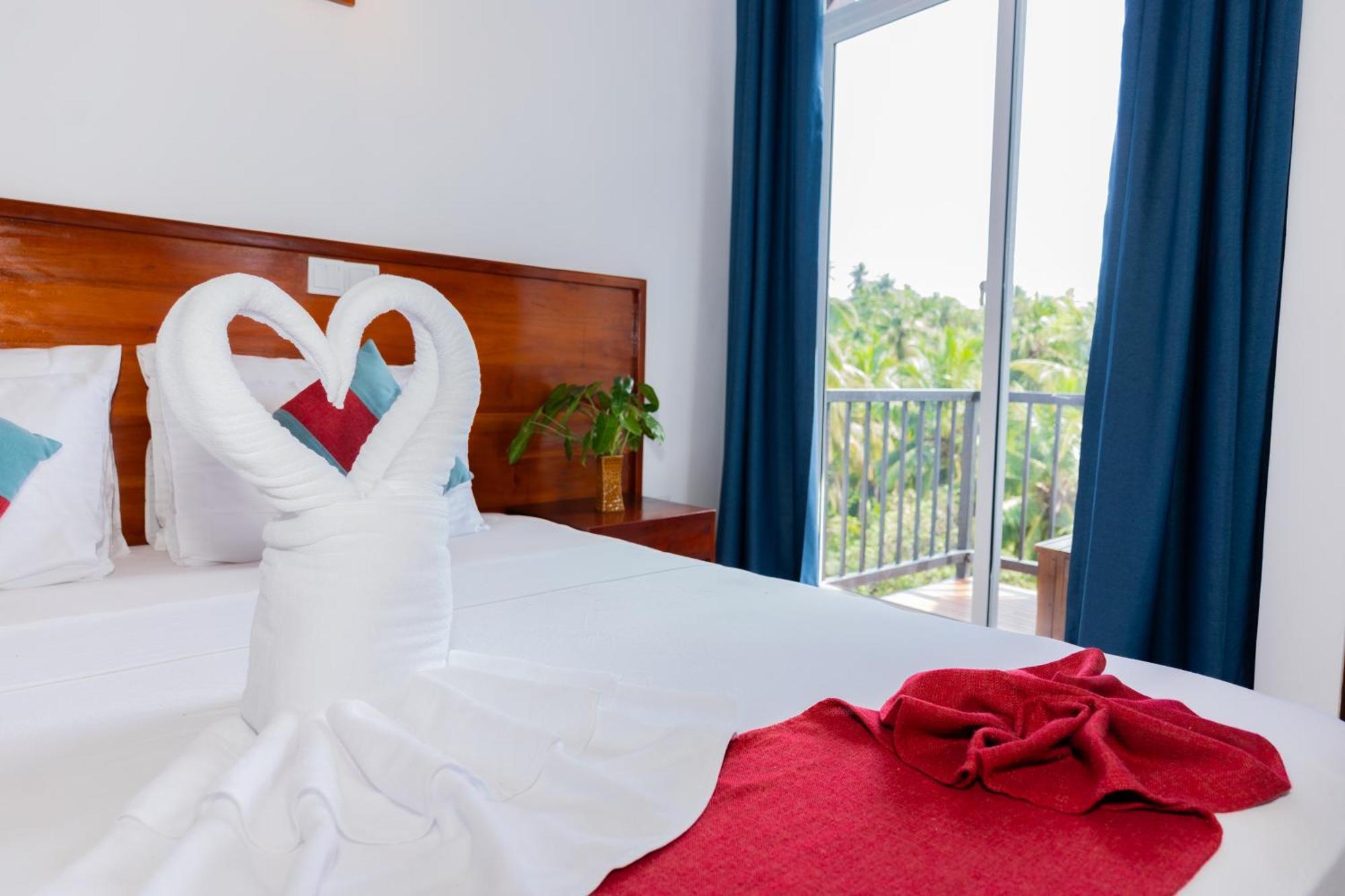 Sea Cloud Hotel Unawatuna Luaran gambar