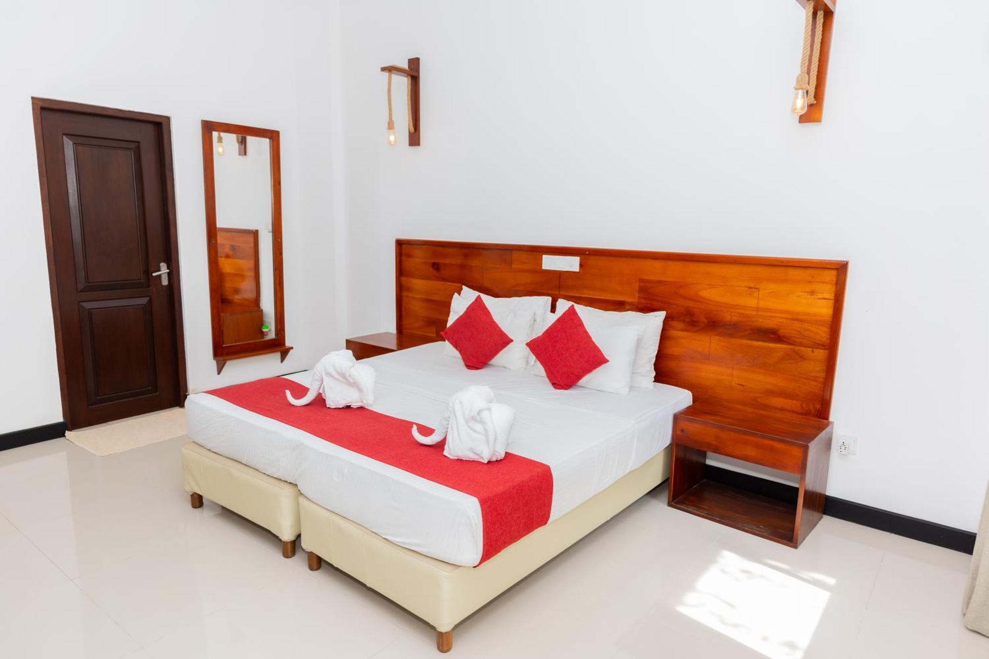Sea Cloud Hotel Unawatuna Luaran gambar