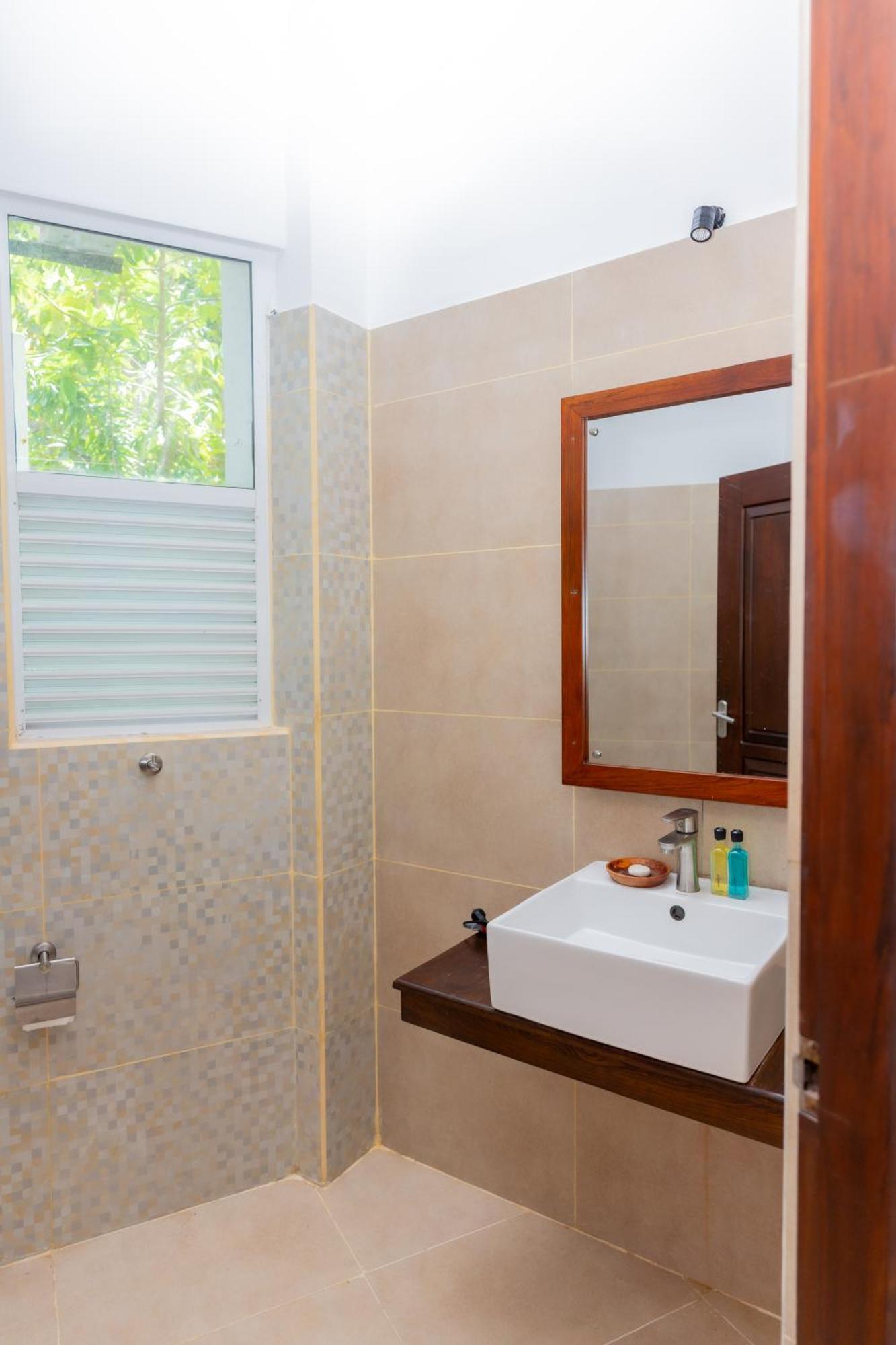 Sea Cloud Hotel Unawatuna Luaran gambar